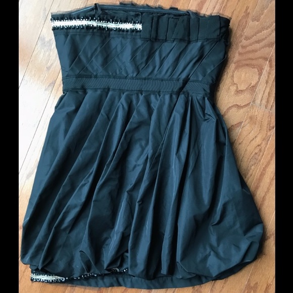BCBG Black Strapless Beaded Bubble Hem Dress Sz 8 - Picture 4 of 7